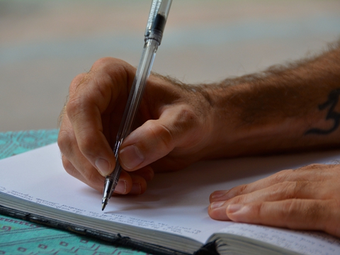 新加坡營業(yè)執(zhí)照選擇指南：如何為你的企業(yè)導(dǎo)航？